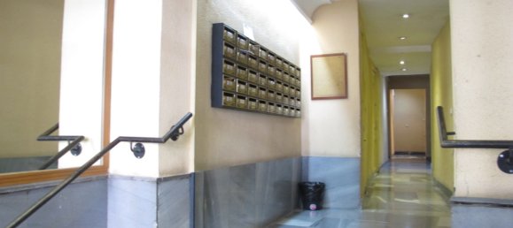 4 bedrooms Apartment in Madrid, Spain No. 4198 18