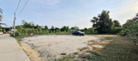  Land in Pattaya, Thailand No. 27059 2