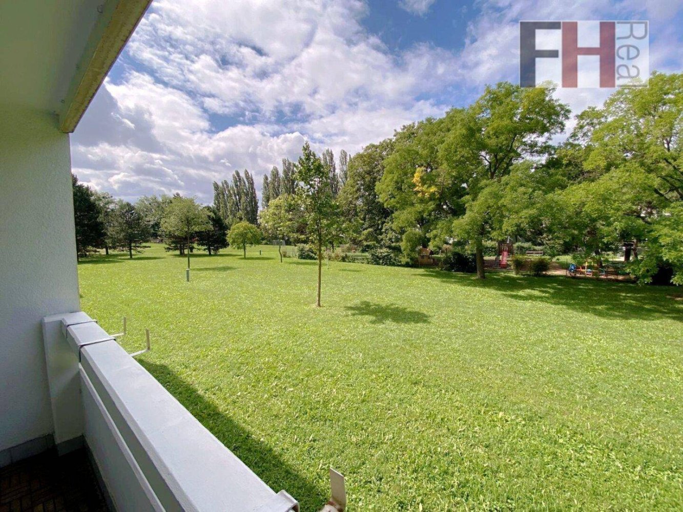 2 rooms Apartment in Liesing, Austria No. 24193