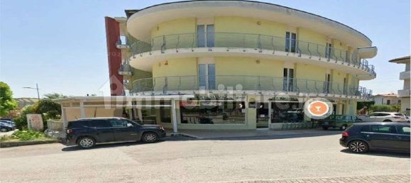 2 bedrooms Apartment in Corropoli, Italy No. 259259 9