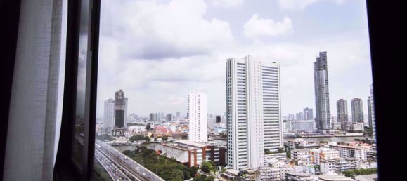 Apartamento com 1 quarto em condomínio em Khlong San, Thailand N.º 9695 5