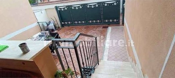 2 Schlafzimmer Haus in Rome, Italy, Nr. 333420 5