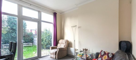2 Schlafzimmer Wohnung in Finchley, United Kingdom, Nr. 3654 5