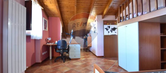 3 bedrooms Villa in Paruzzaro, Italy No. 334333 10