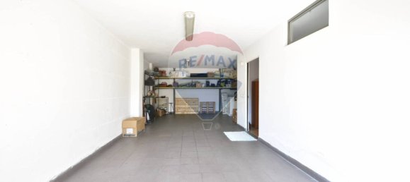 3 bedrooms Villa in Paruzzaro, Italy No. 334333 18