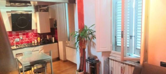 5 rooms Duplex in Florence, Italy No. 192252 2