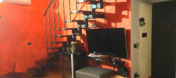 5 rooms Duplex in Florence, Italy No. 192252 5