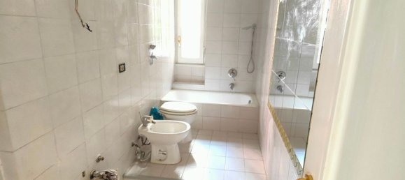 3 rooms Apartment in Milan, Italy No. 338145 13