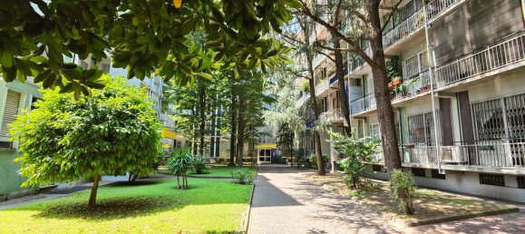 3 rooms Apartment in Milan, Italy No. 338145 7