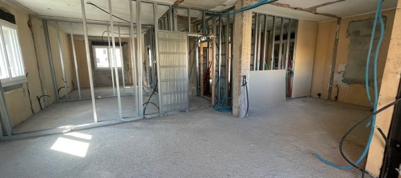 Villa de 4 dormitorios en Paullo, Italy No. 364196 3