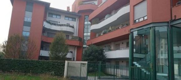 2 rooms Apartment in Legnano, Italy No. 331489 5