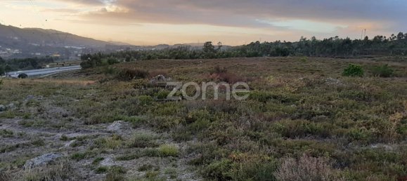 Terrain à Recarei, Portugal No. 34252 4