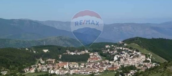 3 rooms Apartment in Campo di Giove, Italy No. 57993 13