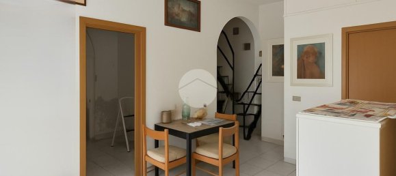 Apartamento de 2 dormitorios en Foggia, Italy No. 315731 9