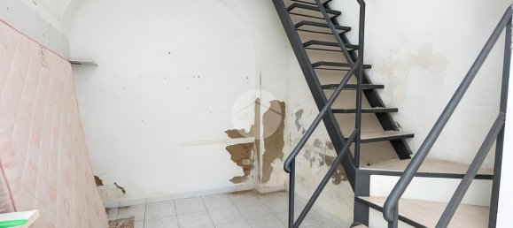 Apartamento de 2 dormitorios en Foggia, Italy No. 315731 7