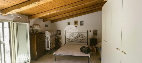 Apartamento de 2 dormitorios en Foggia, Italy No. 315731 12