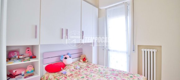 3 Schlafzimmer Wohnung in Vercelli, Italy, Nr. 326045 9