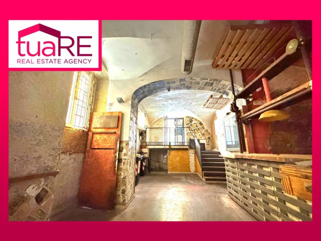 5 rooms Commercial property in Rome, Italy No. 229035