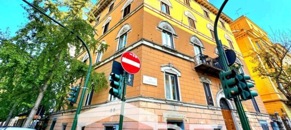5 rooms Commercial property in Rome, Italy No. 229035 15