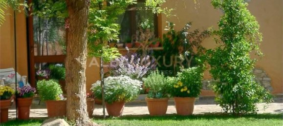 9 bedrooms Villa in Sardinia, Italy No. 245470 10