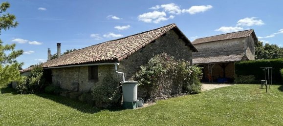 3 Schlafzimmer Haus in Deux-Sevres, France, Nr. 338918 16