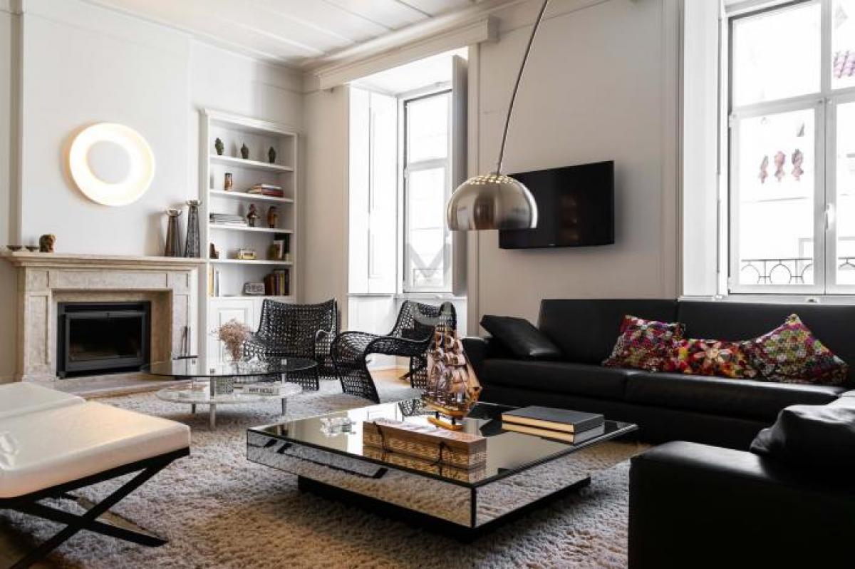 4 dormitorios apartamento en venta en Lisbon, Portugal № 4246