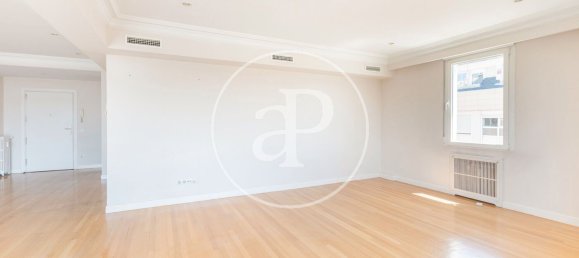 4 Schlafzimmer Wohnung in Madrid, Spain, Nr. 153303 5