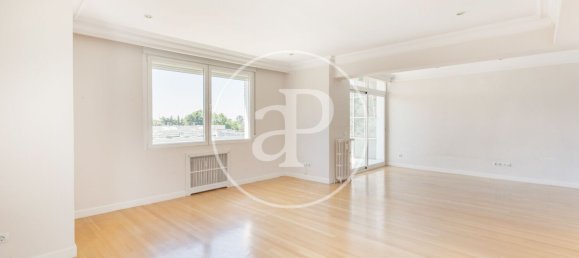 4 Schlafzimmer Wohnung in Madrid, Spain, Nr. 153303 8