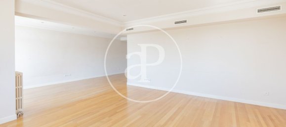 4 Schlafzimmer Wohnung in Madrid, Spain, Nr. 153303 6