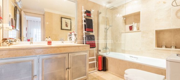 Таунхаус с 2 спальнями в Марбелья, Испания № 30084 5