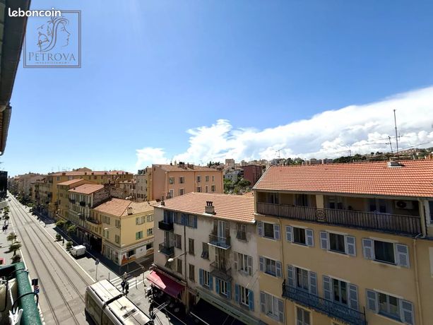 2 chambres Appartement à Nice, France No. 301738