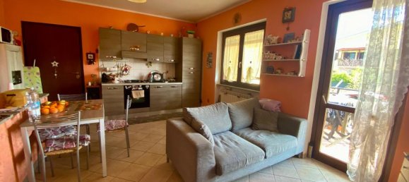 5 rooms House in Rome, Italy No. 28026 3