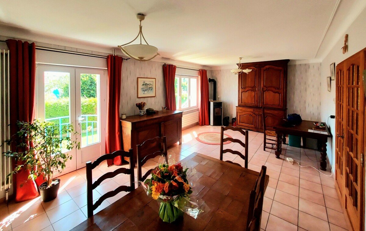 6 bedrooms House in Commercy, France No. 244859