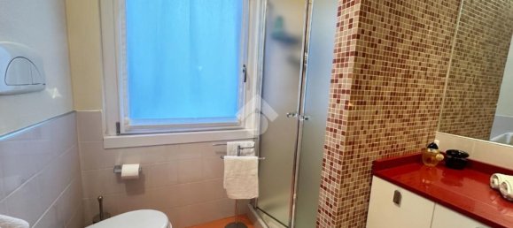 3 rooms Apartment in Desenzano del Garda, Italy No. 127483 12