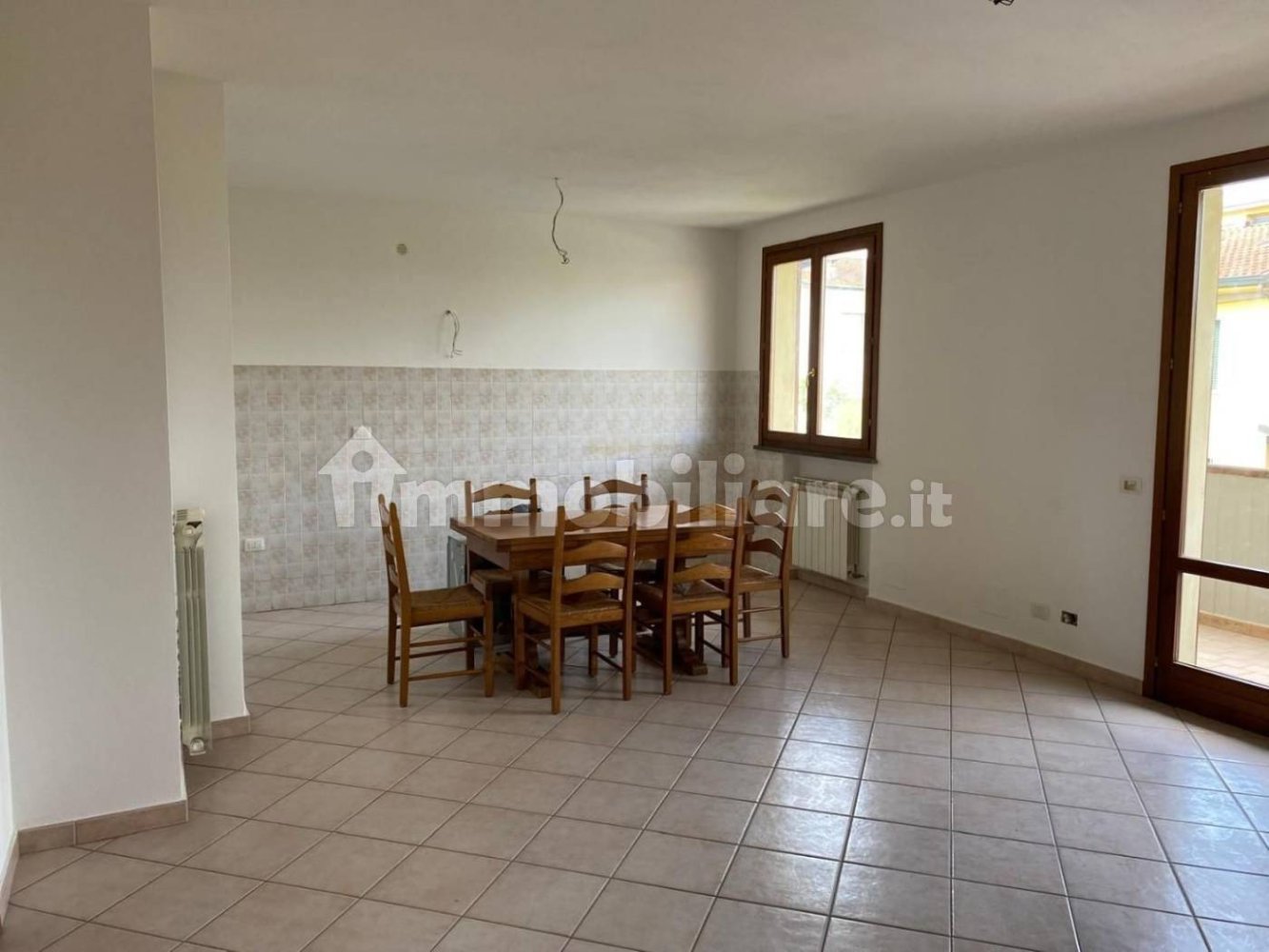 2 bedrooms Apartment in Cerreto Guidi, Italy No. 44449