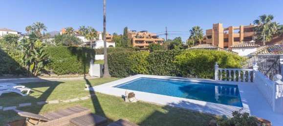 5 Schlafzimmer Villa in Estepona, Spain, Nr. 76997 37