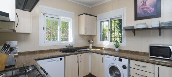 5 Schlafzimmer Villa in Estepona, Spain, Nr. 76997 34