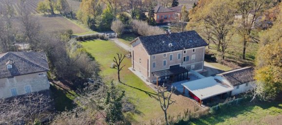 7غرفة منزل في San Martino in Rio, Italy رقم 131473 5