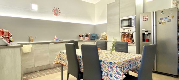 7غرفة منزل في San Martino in Rio, Italy رقم 131473 32