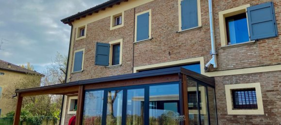 7غرفة منزل في San Martino in Rio, Italy رقم 131473 16