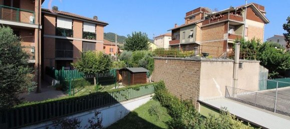 Apartamento de 4 dormitorios en Narni, Italy No. 369889 4