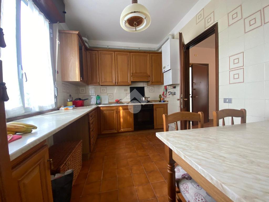 3 bedrooms Apartment in Reggio Emilia, Italy No. 383198