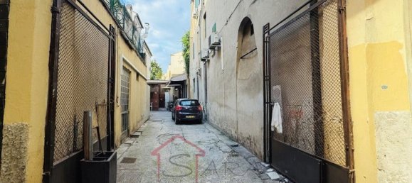 مرآب في Padua, Italy 550متر مربع رقم 326597 13