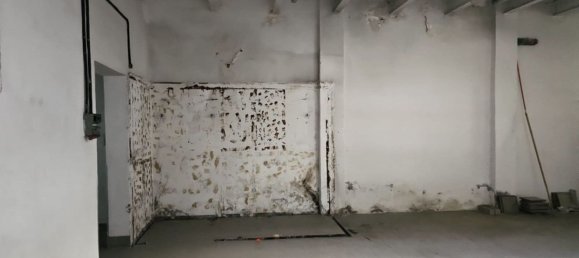 مرآب في Padua, Italy 550متر مربع رقم 326597 8