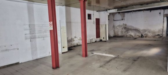 مرآب في Padua, Italy 550متر مربع رقم 326597 5