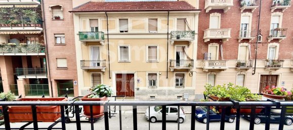 3 rooms Apartment in Turin, Italy No. 276277 12