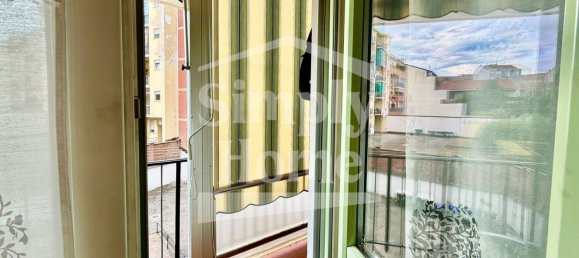 3 rooms Apartment in Turin, Italy No. 276277 17