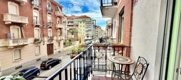 3 rooms Apartment in Turin, Italy No. 276277 10
