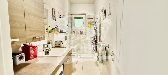 3 rooms Apartment in Turin, Italy No. 276277 30