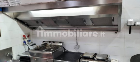 Коммерческая недвижимость с 2 комнатами в Палермо, Италия № 322814 2